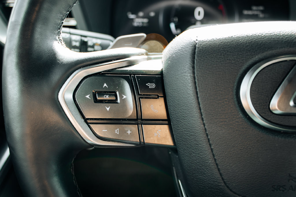 Used 2024 Lexus GX 550 w/ Accessory Package (Z1) AWD/4WD image 19