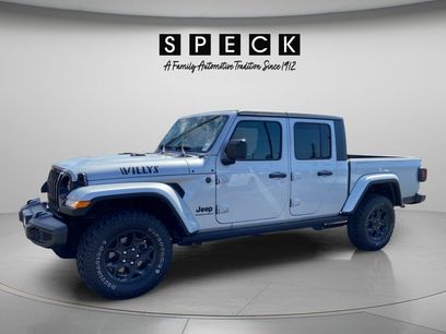 Used 2023 Jeep Gladiator Sport