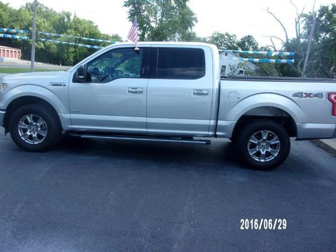 Used 2017 Ford F150 XLT w/ Equipment Group 302A Luxury AWD/4WD image 6
