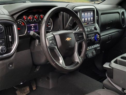 Used 2020 Chevrolet Silverado 1500 LT w/ Texas Edition image 28