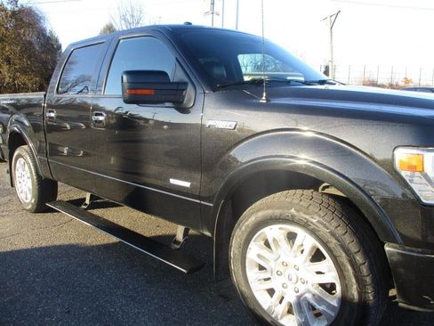 Used 2014 Ford F150 Limited image 30