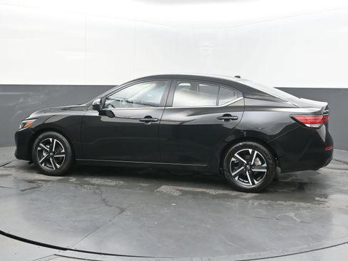 Used 2025 Nissan Sentra SV FWD image 7