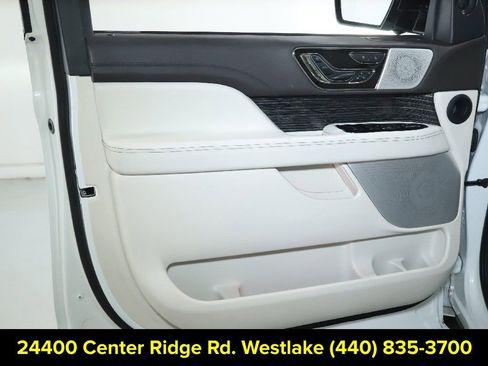 Used 2024 Lincoln Navigator Black Label AWD/4WD image 16