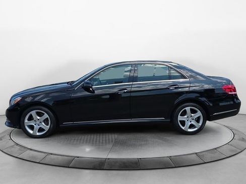 Used 2014 Mercedes-Benz E 350 4MATIC Sedan image 2