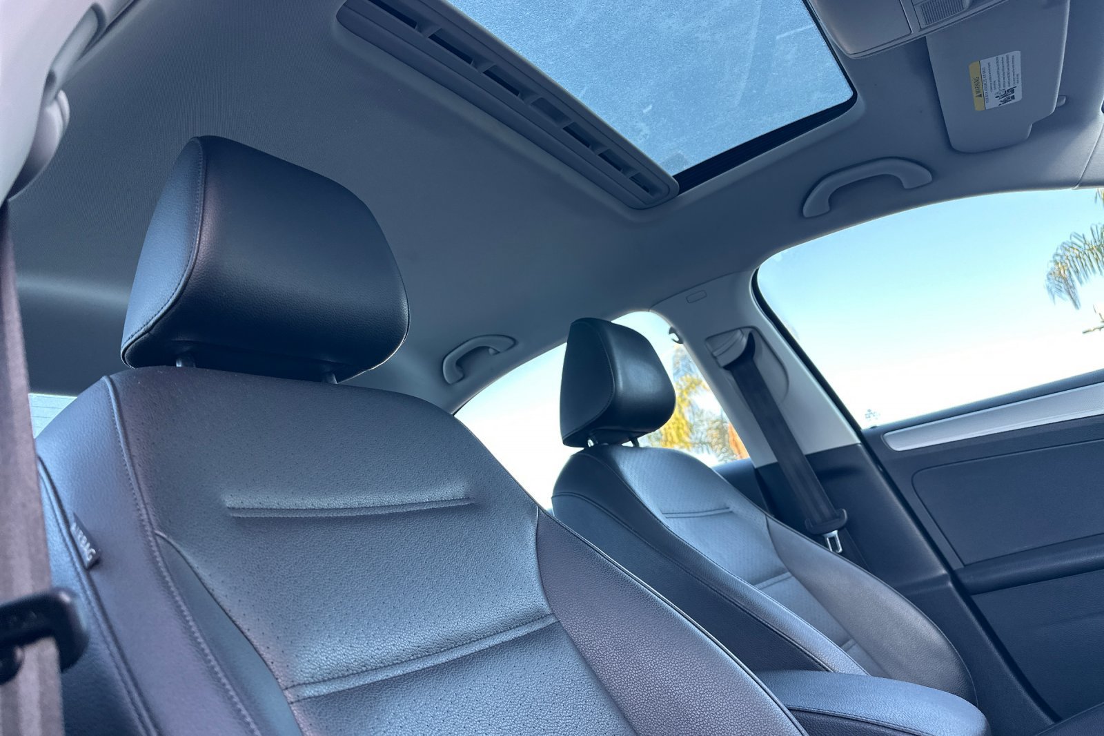 Used 2017 Volkswagen Jetta SE FWD image 15