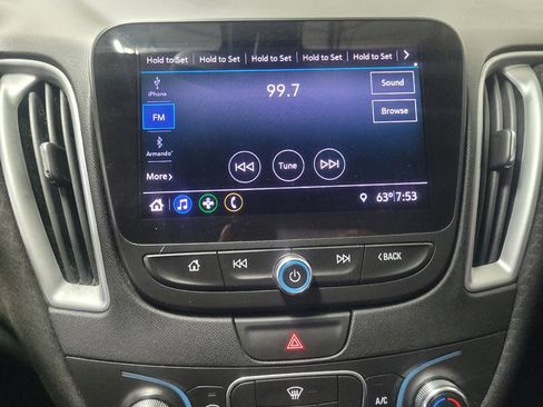 Used 2019 Chevrolet Malibu LS FWD image 25