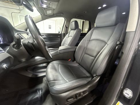Certified 2019 Buick Enclave Premium image 20