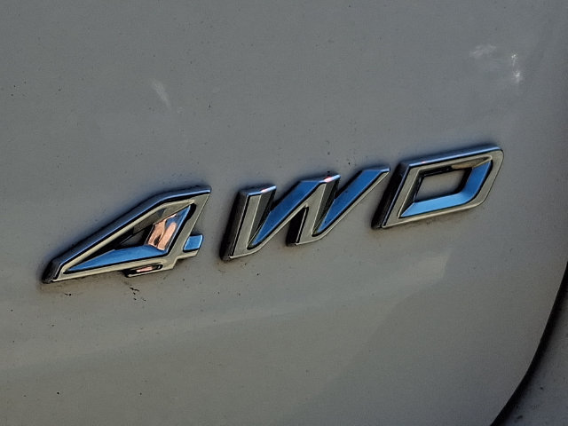 Used 2023 Ford Explorer XLT w/ Equipment Group 202A AWD/4WD image 45