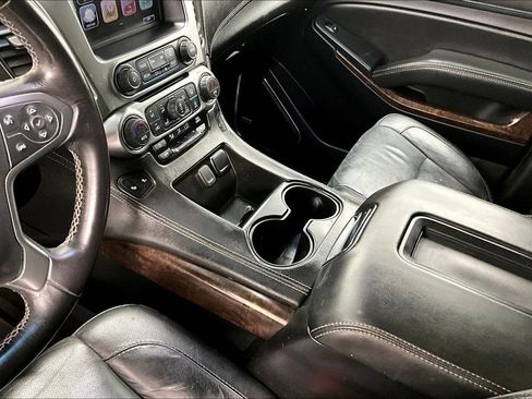 Used 2018 Chevrolet Tahoe LT AWD/4WD image 16