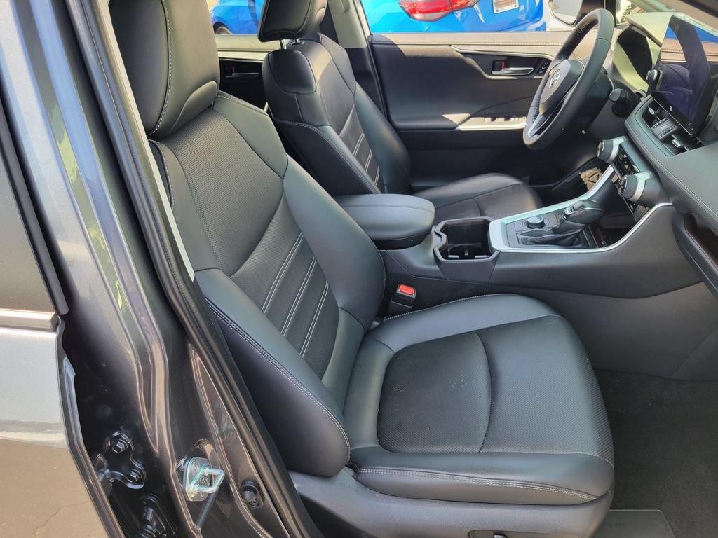 Used 2024 Toyota RAV4 Limited AWD/4WD image 20