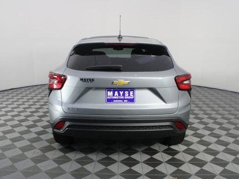 New 2026 Chevrolet Trax LS image 23