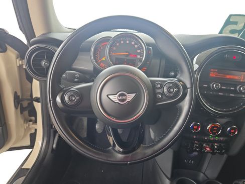 Used 2016 MINI Cooper 2-Door Hardtop FWD image 13