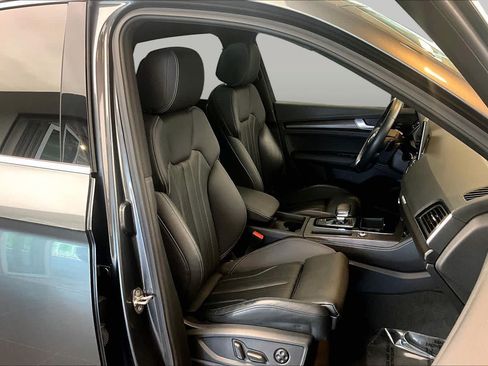 Certified 2023 Audi Q5 2.0T Premium Plus w/ Premium Plus Package AWD/4WD image 8