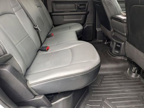 Used 2023 RAM 5500 Tradesman w/ Chrome Appearance Group image 30