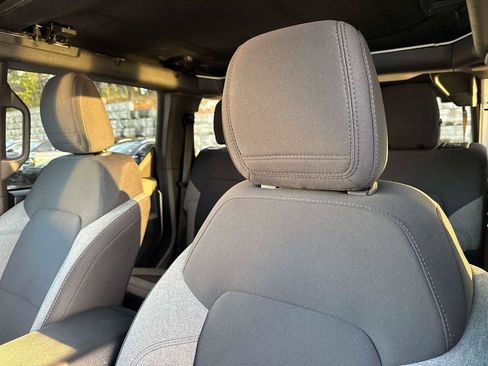 Used 2023 Ford Bronco Big Bend image 16