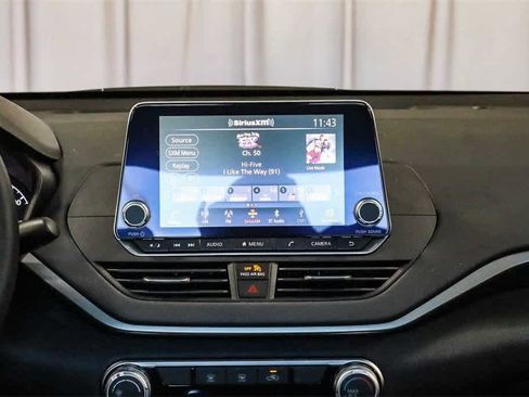 New 2025 Nissan Altima 2.5 S image 15