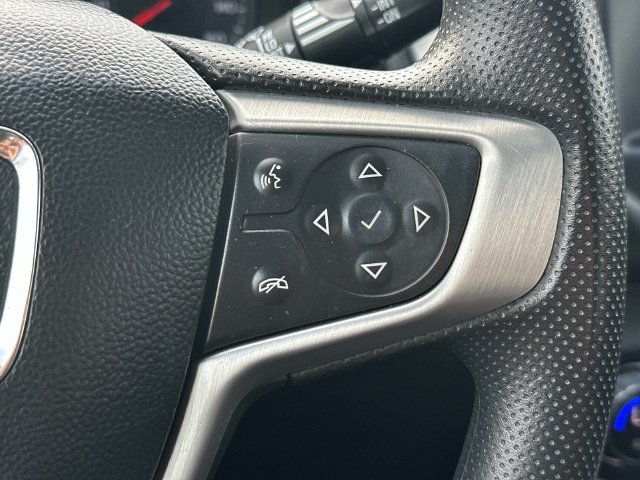 Used 2024 GMC Terrain SLE w/ Driver Convenience Package AWD/4WD image 22