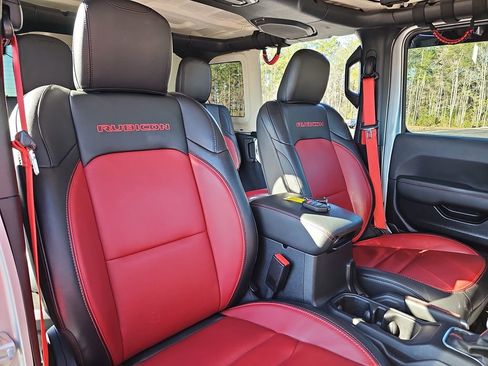 Used 2023 Jeep Wrangler Unlimited Rubicon 4xe image 12