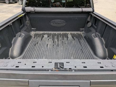Used 2020 Ford F150 XLT w/ Equipment Group 302A Luxury AWD/4WD image 29