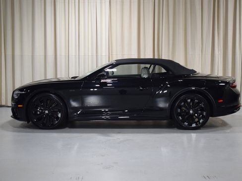 New 2025 Bentley Continental GTC image 16