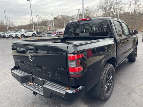 Used 2026 Nissan Frontier SV w/ SV Convenience Package image 6