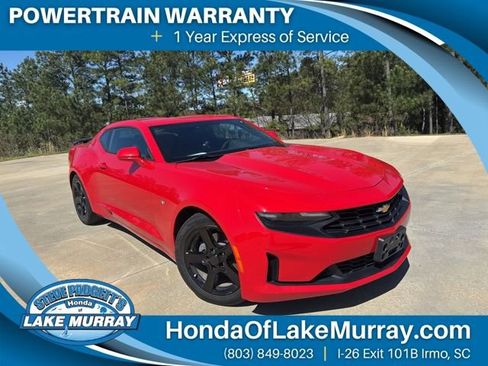 Used 2022 Chevrolet Camaro LT image 1