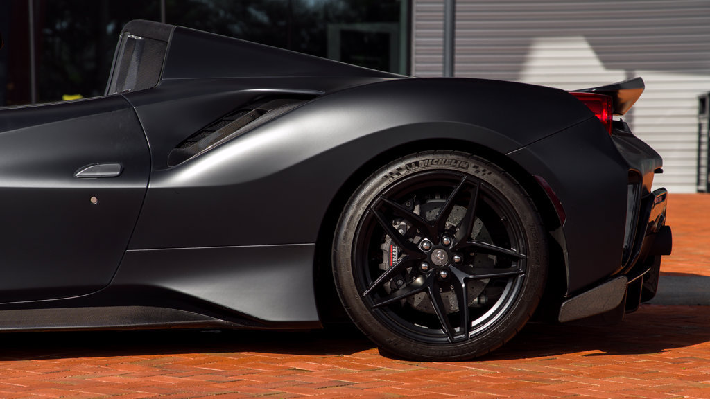 Used 2020 Ferrari 488 Pista Spider RWD image 3