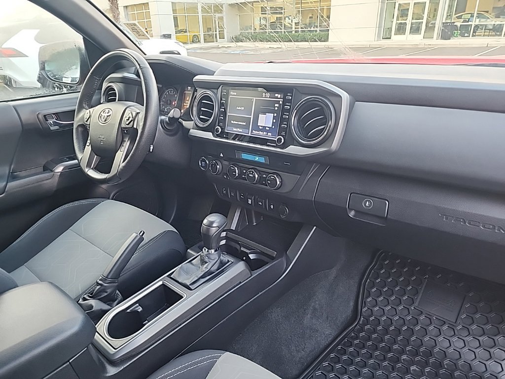 Used 2021 Toyota Tacoma TRD Off-Road w/ Technology Package AWD/4WD image 20