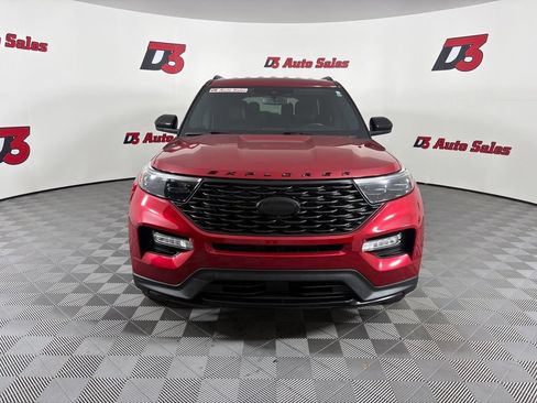 Used 2023 Ford Explorer ST-Line AWD/4WD image 9
