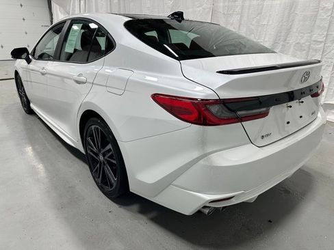 Used 2026 Toyota Camry XSE FWD image 5