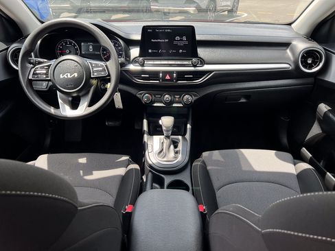 Used 2024 Kia Forte LXS FWD image 22