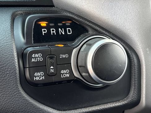 Used 2022 RAM 1500 Big Horn AWD/4WD image 19