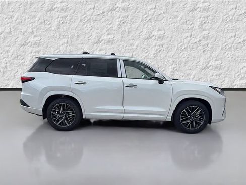 New 2026 Lexus TX 350 AWD image 2