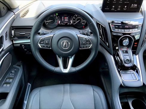 Used 2024 Acura RDX SH-AWD image 5