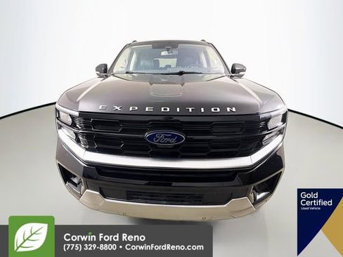 Certified 2025 Ford Expedition Max Platinum AWD/4WD image 2