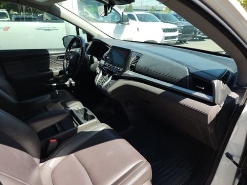 Used 2019 Honda Odyssey EX-L image 17