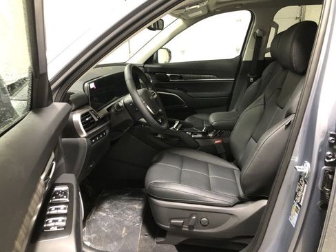 New 2025 Kia Telluride EX w/ EX Captain's Chair Package image 19