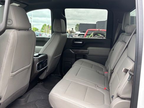 Used 2021 Chevrolet Silverado 2500 LTZ w/ LTZ Premium Package AWD/4WD image 9