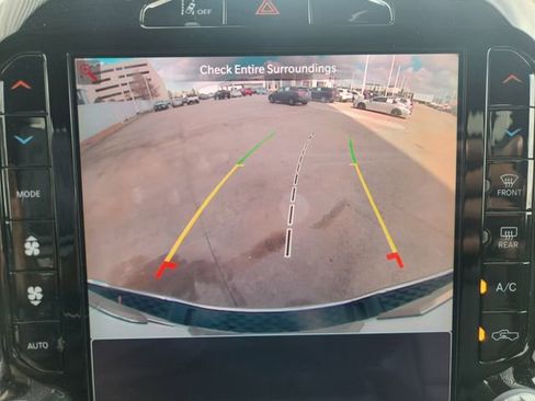 Used 2025 RAM 1500 Laramie image 17