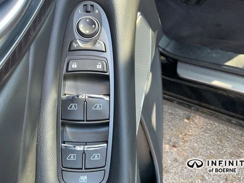 Certified 2024 INFINITI Q50 Sensory image 24