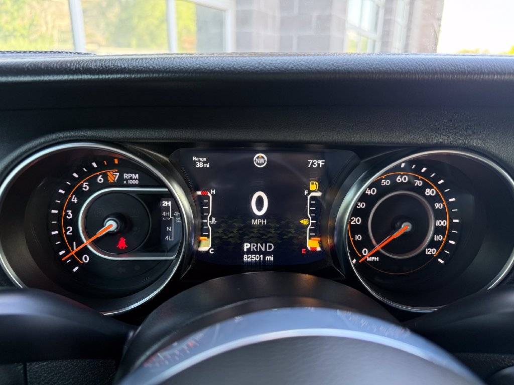 Used 2023 Jeep Gladiator Overland AWD/4WD image 47