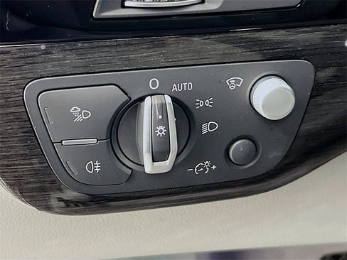 Used 2019 Audi Q7 3.0T Prestige w/ Prestige Package image 10