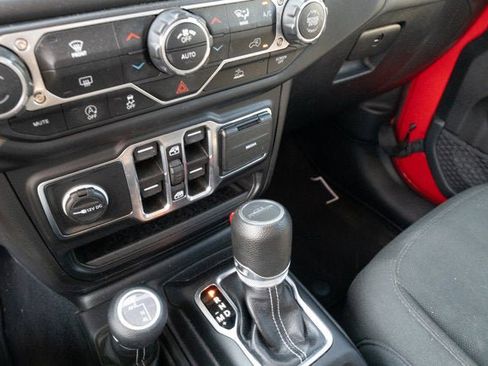 Certified 2023 Jeep Gladiator Overland image 20