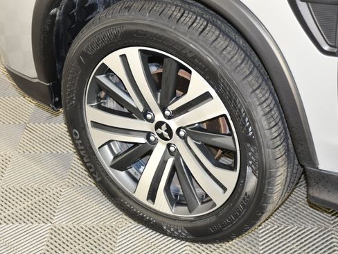 Used 2024 Mitsubishi Outlander Sport SE AWD/4WD image 37