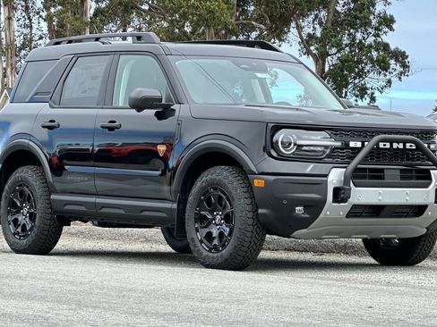 New 2026 Ford Bronco Sport Badlands w/ Sasquatch Badlands Package AWD/4WD image 7