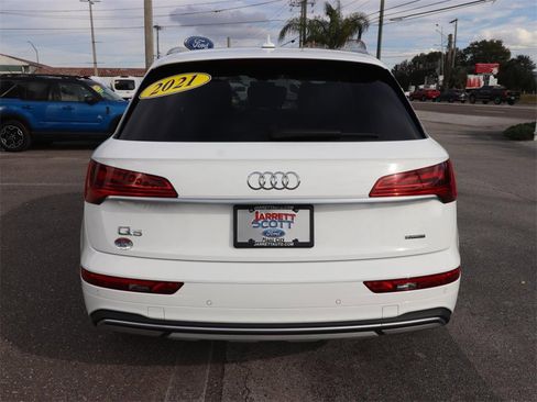 Used 2021 Audi Q5 2.0T Premium image 9