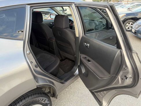 Used 2013 Nissan Rogue S w/ Special Edition Pkg AWD/4WD image 21