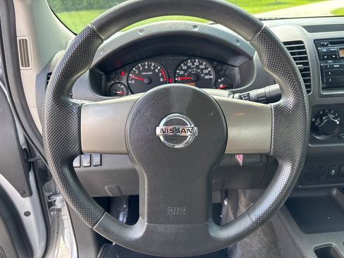 Used 2012 Nissan Frontier S w/ S Preferred Pkg RWD image 13