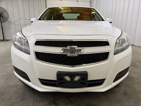 Used 2013 Chevrolet Malibu LT w/ Power Convenience Package FWD image 3