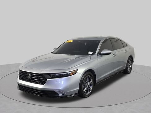 Used 2024 Honda Accord EX-L image 43